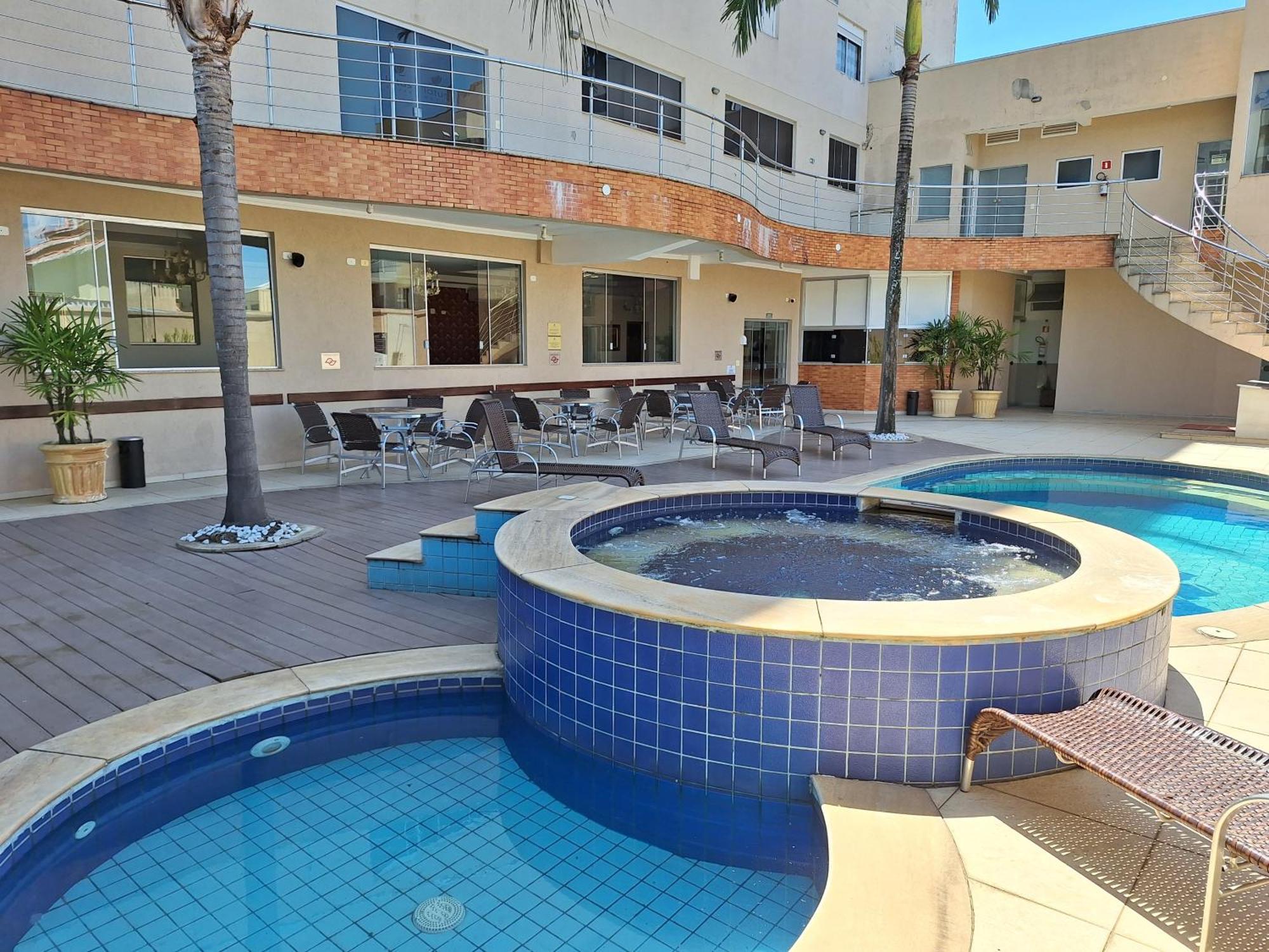 Lotus Hotel - A 6 Km Do Santuario De Aparecida-Sp Guaratinguetá Εξωτερικό φωτογραφία
